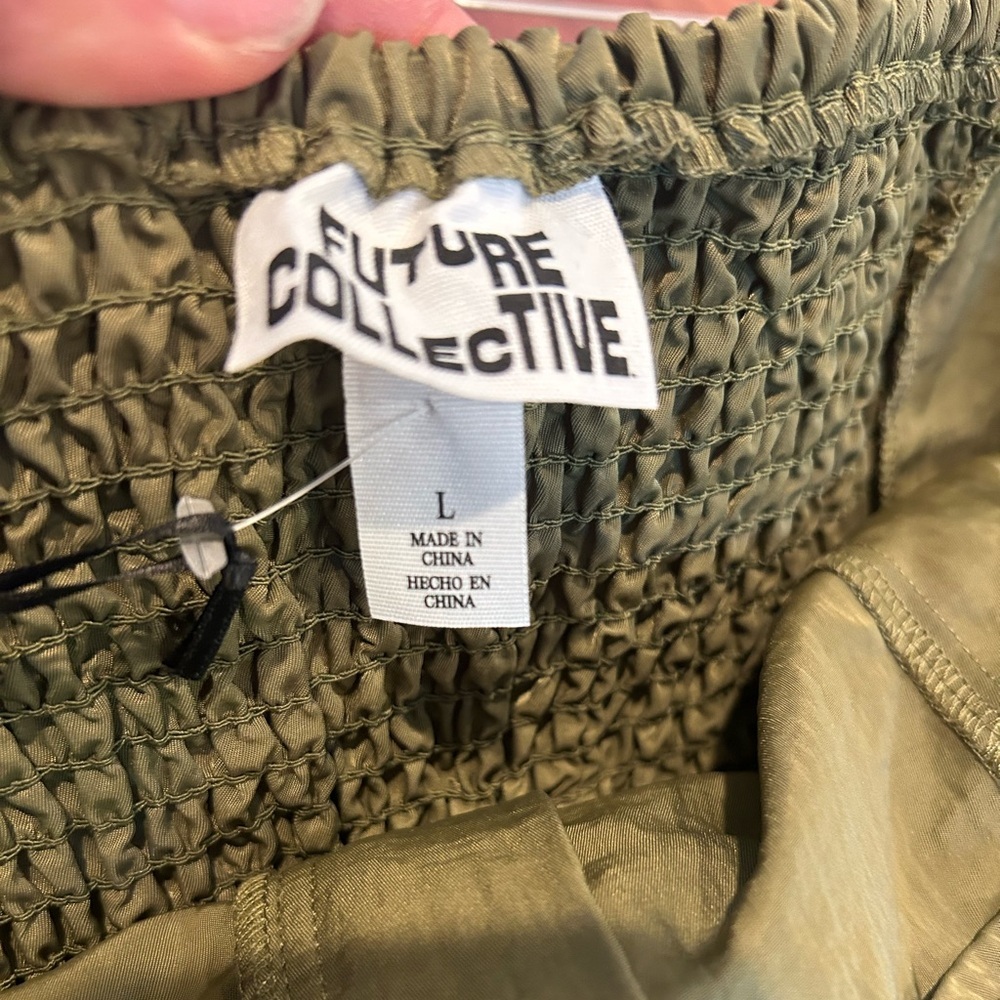 Future Collectives Zip Front Olive Green Midi Dress NWT Size Large - Picture 8 of 9